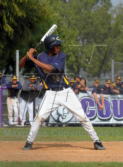 Thumbnail 3 in Summit vs. Carter photogallery.