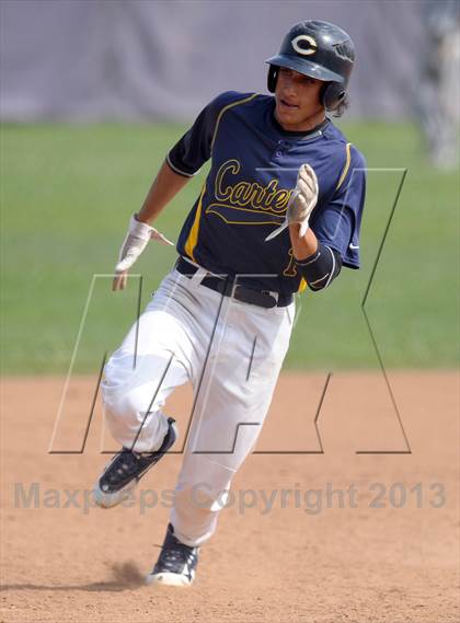 Thumbnail 3 in Summit vs. Carter photogallery.
