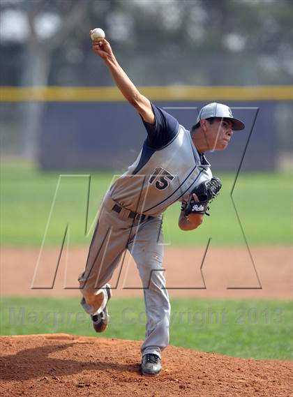 Thumbnail 1 in Summit vs. Carter photogallery.