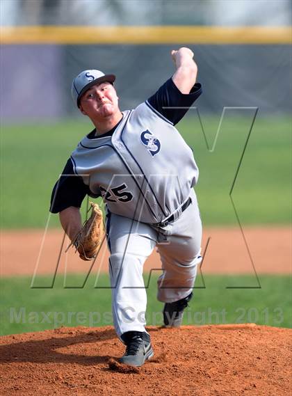 Thumbnail 1 in Summit vs. Carter photogallery.