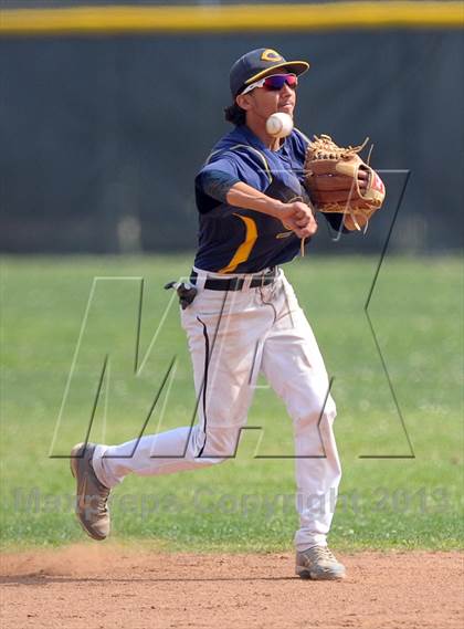 Thumbnail 2 in Summit vs. Carter photogallery.