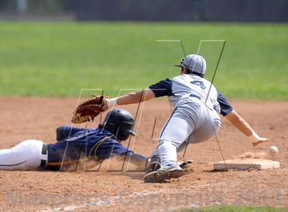 Thumbnail 3 in Summit vs. Carter photogallery.