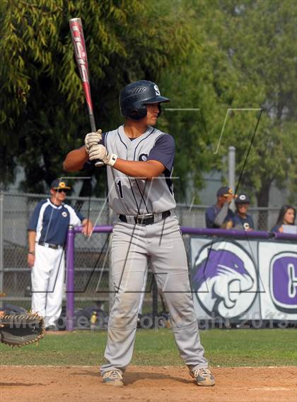 Thumbnail 3 in Summit vs. Carter photogallery.