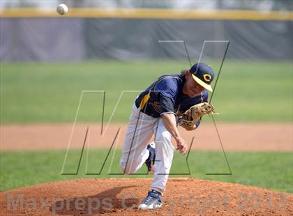 Thumbnail 1 in Summit vs. Carter photogallery.