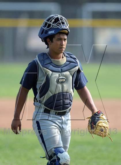 Thumbnail 1 in Summit vs. Carter photogallery.