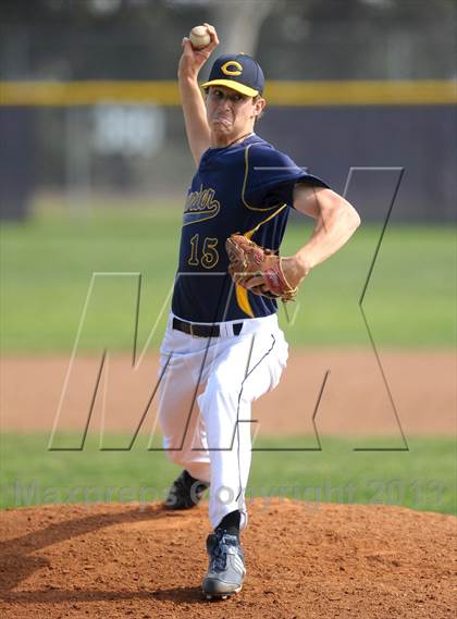 Thumbnail 2 in Summit vs. Carter photogallery.