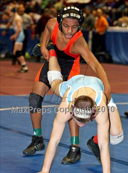 Thumbnail 2 in NYSPHSAA Championships (D1 Preliminary Round) photogallery.