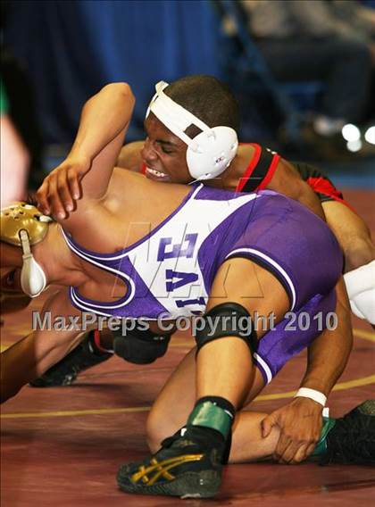 Thumbnail 2 in NYSPHSAA Championships (D1 Preliminary Round) photogallery.
