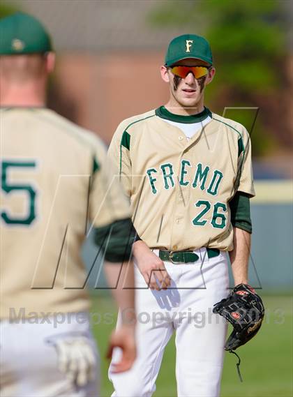 Thumbnail 2 in Fremd v. Libertyville (IHSA Class 4A Sectional Semifinal) photogallery.
