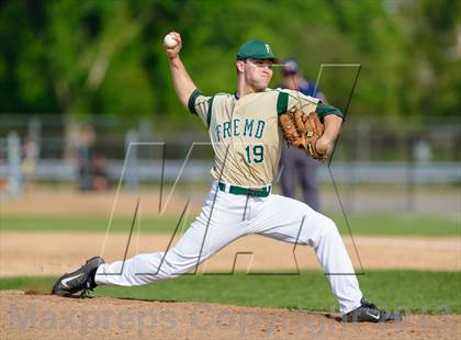 Thumbnail 3 in Fremd v. Libertyville (IHSA Class 4A Sectional Semifinal) photogallery.