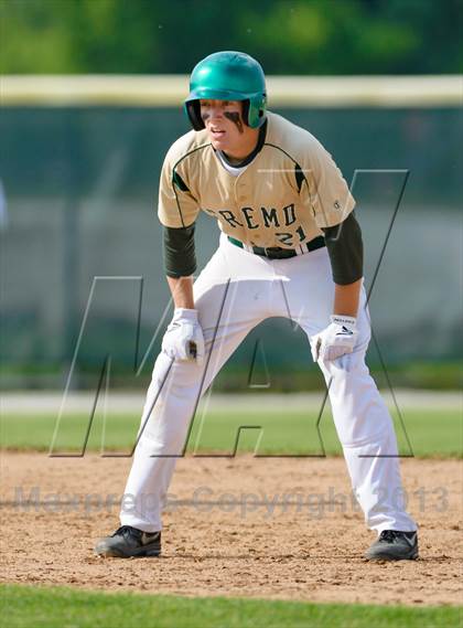 Thumbnail 3 in Fremd v. Libertyville (IHSA Class 4A Sectional Semifinal) photogallery.