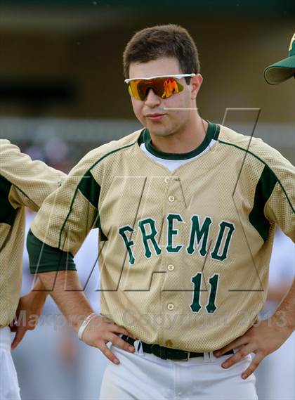 Thumbnail 3 in Fremd v. Libertyville (IHSA Class 4A Sectional Semifinal) photogallery.