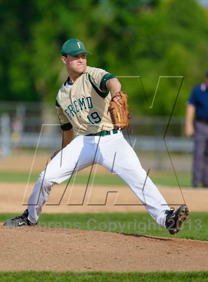 Thumbnail 1 in Fremd v. Libertyville (IHSA Class 4A Sectional Semifinal) photogallery.
