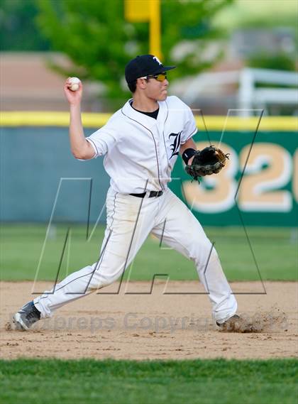 Thumbnail 1 in Fremd v. Libertyville (IHSA Class 4A Sectional Semifinal) photogallery.