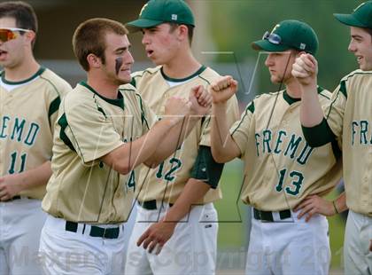Thumbnail 2 in Fremd v. Libertyville (IHSA Class 4A Sectional Semifinal) photogallery.