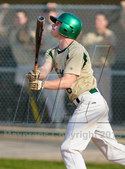 Thumbnail 2 in Fremd v. Libertyville (IHSA Class 4A Sectional Semifinal) photogallery.