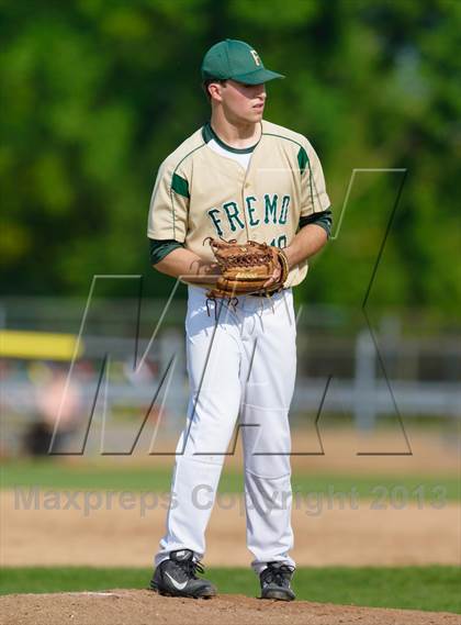 Thumbnail 2 in Fremd v. Libertyville (IHSA Class 4A Sectional Semifinal) photogallery.