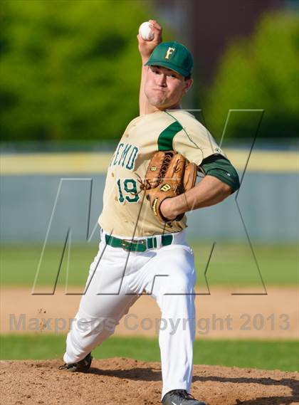 Thumbnail 1 in Fremd v. Libertyville (IHSA Class 4A Sectional Semifinal) photogallery.