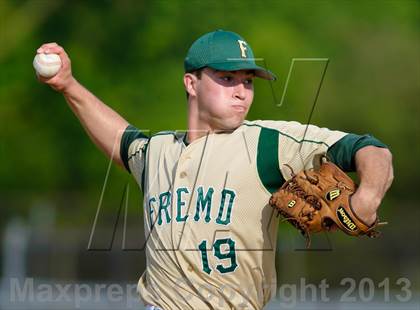 Thumbnail 2 in Fremd v. Libertyville (IHSA Class 4A Sectional Semifinal) photogallery.