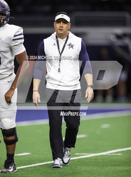Thumbnail 2 in Lone Star @ Wakeland photogallery.