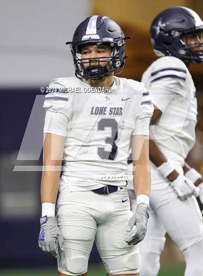 Thumbnail 3 in Lone Star @ Wakeland photogallery.
