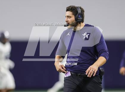 Thumbnail 2 in Lone Star @ Wakeland photogallery.