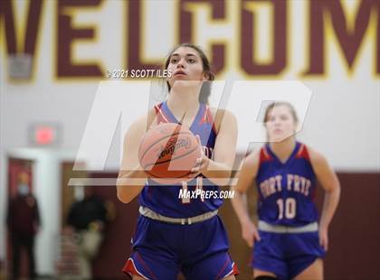 Thumbnail 3 in Berne Union vs. Fort Frye photogallery.