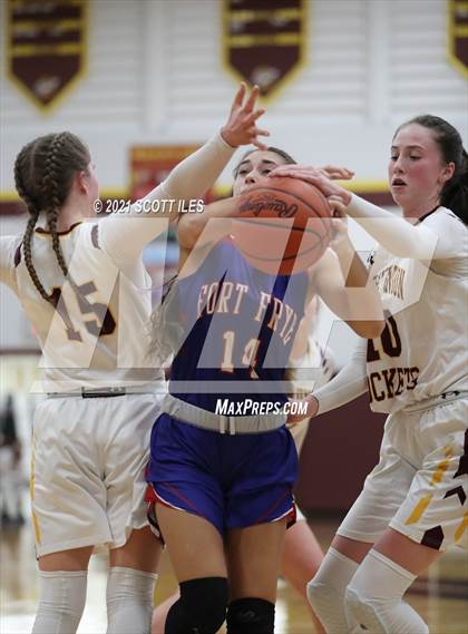Thumbnail 1 in Berne Union vs. Fort Frye photogallery.