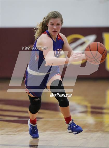 Thumbnail 1 in Berne Union vs. Fort Frye photogallery.