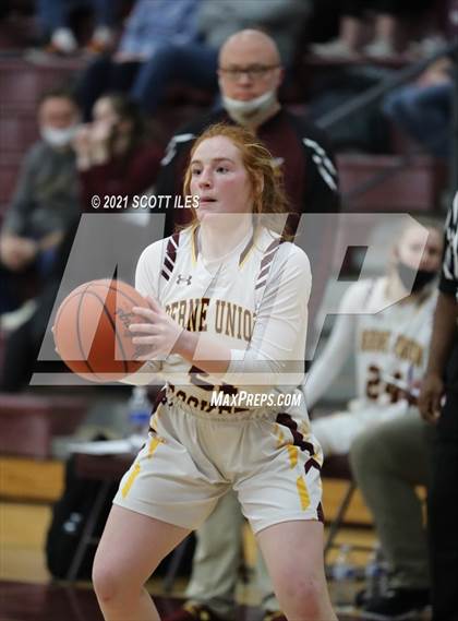 Thumbnail 3 in Berne Union vs. Fort Frye photogallery.