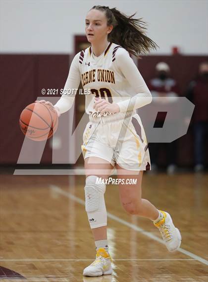 Thumbnail 2 in Berne Union vs. Fort Frye photogallery.