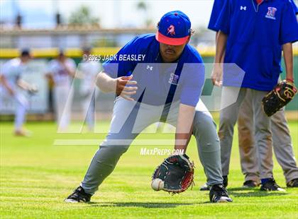 Thumbnail 1 in North @ McClintock (Senior Night) photogallery.