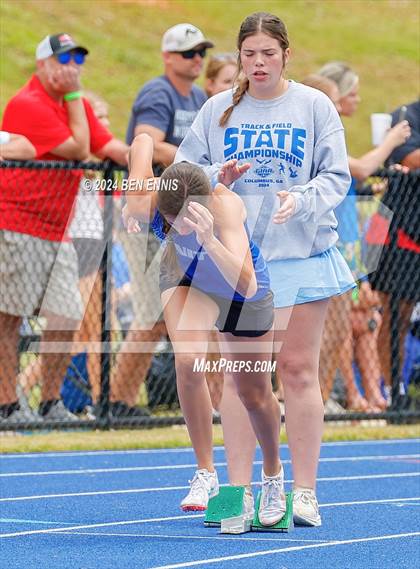 Thumbnail 1 in GIAA 2A Finals (100M & 400M Dash) photogallery.