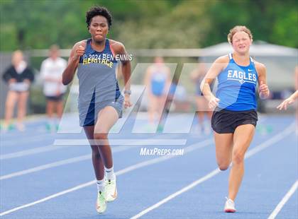 Thumbnail 3 in GIAA 2A Finals (100M & 400M Dash) photogallery.
