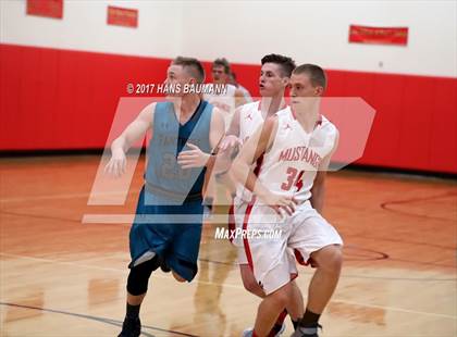 Thumbnail 3 in North Valleys vs. Pershing County photogallery.