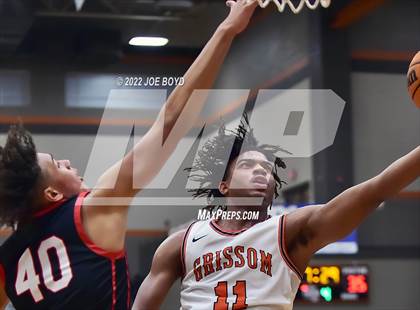 Thumbnail 3 in Albertville @ Grissom photogallery.