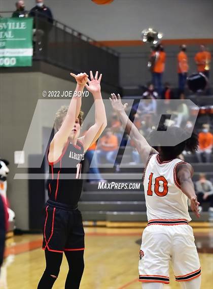 Thumbnail 2 in Albertville @ Grissom photogallery.