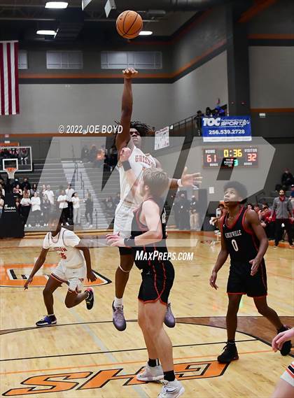 Thumbnail 2 in Albertville @ Grissom photogallery.