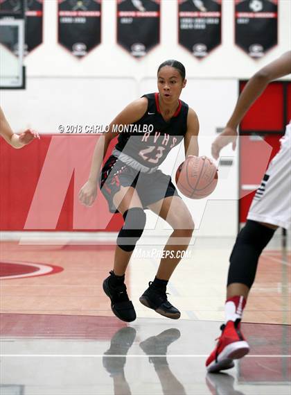 Thumbnail 3 in Glendora vs. Rancho Verde photogallery.