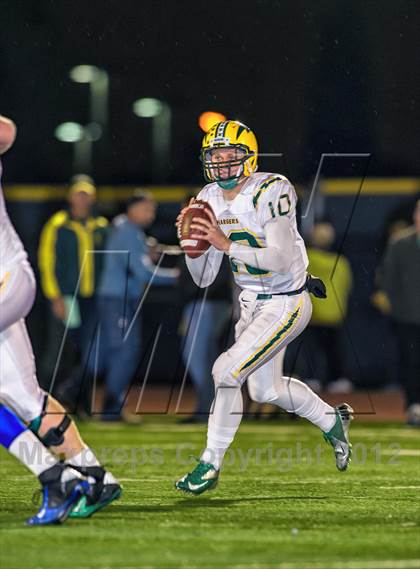 Thumbnail 2 in Valencia vs. Edison (CIF Southwest Playoff Round 2) photogallery.