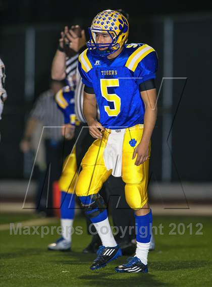 Thumbnail 2 in Valencia vs. Edison (CIF Southwest Playoff Round 2) photogallery.