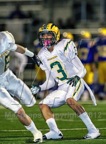 Thumbnail 2 in Valencia vs. Edison (CIF Southwest Playoff Round 2) photogallery.