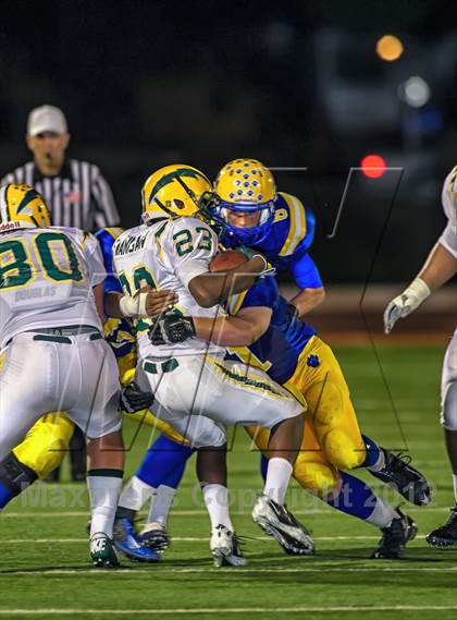 Thumbnail 3 in Valencia vs. Edison (CIF Southwest Playoff Round 2) photogallery.