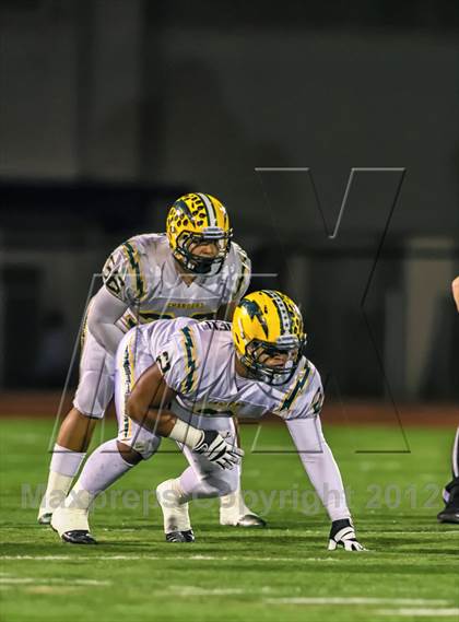 Thumbnail 3 in Valencia vs. Edison (CIF Southwest Playoff Round 2) photogallery.