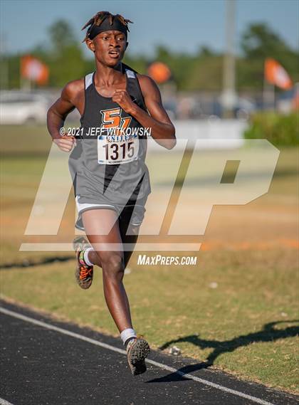 Thumbnail 3 in United 8 Conference Championship photogallery.