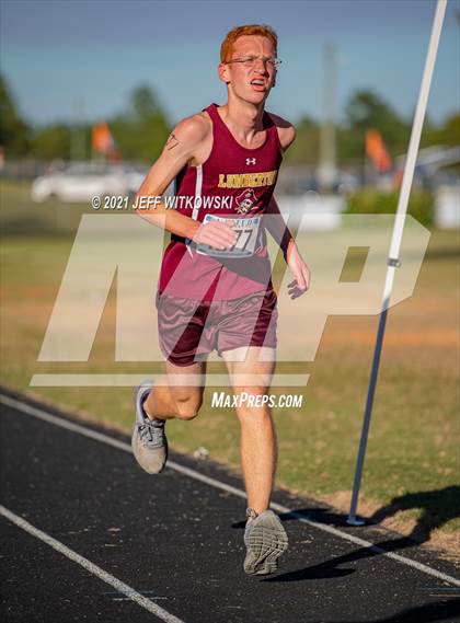 Thumbnail 2 in United 8 Conference Championship photogallery.