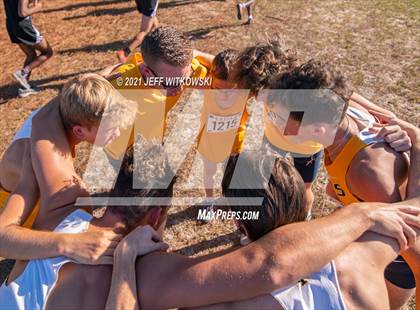 Thumbnail 3 in United 8 Conference Championship photogallery.