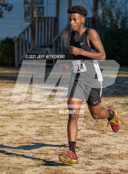 Thumbnail 1 in United 8 Conference Championship photogallery.