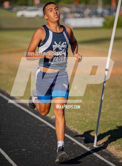 Thumbnail 2 in United 8 Conference Championship photogallery.