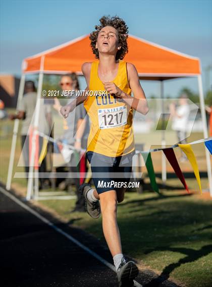 Thumbnail 2 in United 8 Conference Championship photogallery.
